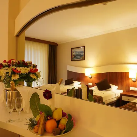 Throne & Hotel Side